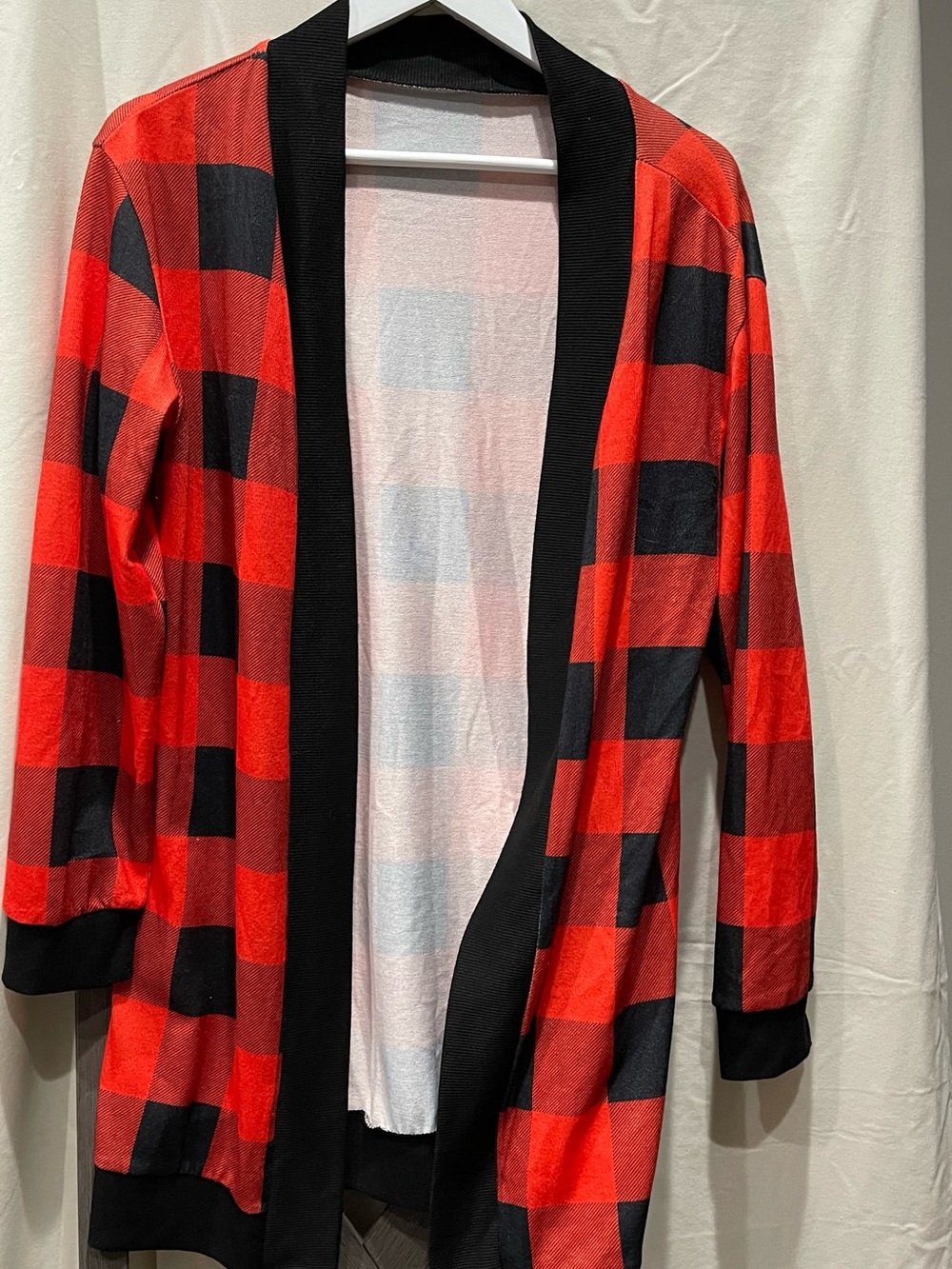 Red and Black Buffalo Plaid Open-Front Men’s Cardigan Sweater